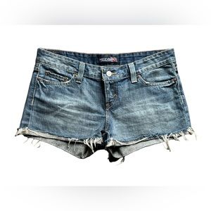 Levi's Junior Size 7 Light Blue Distressed Denim Shorts w/ Frayed Bottoms Y2K